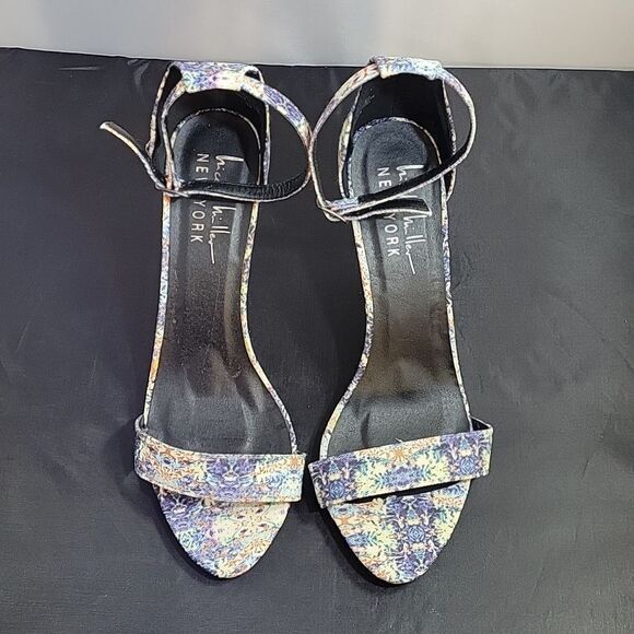 BRAND NEW NICOLE MILLER ADJUSTABLE BUCKLE ANKLE STRAP POINTED TOE  SANDAL - Picture 2 of 14